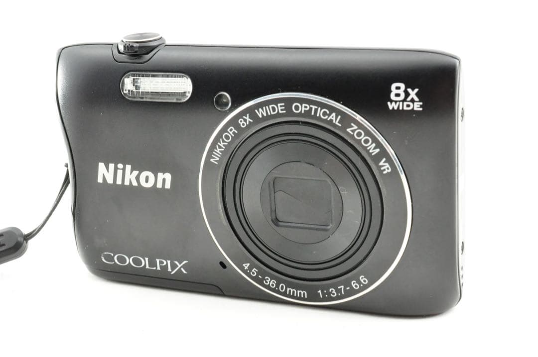美品　NIKON COOLPIX S3700 ブラック　コンパクトデジタルカメラ
