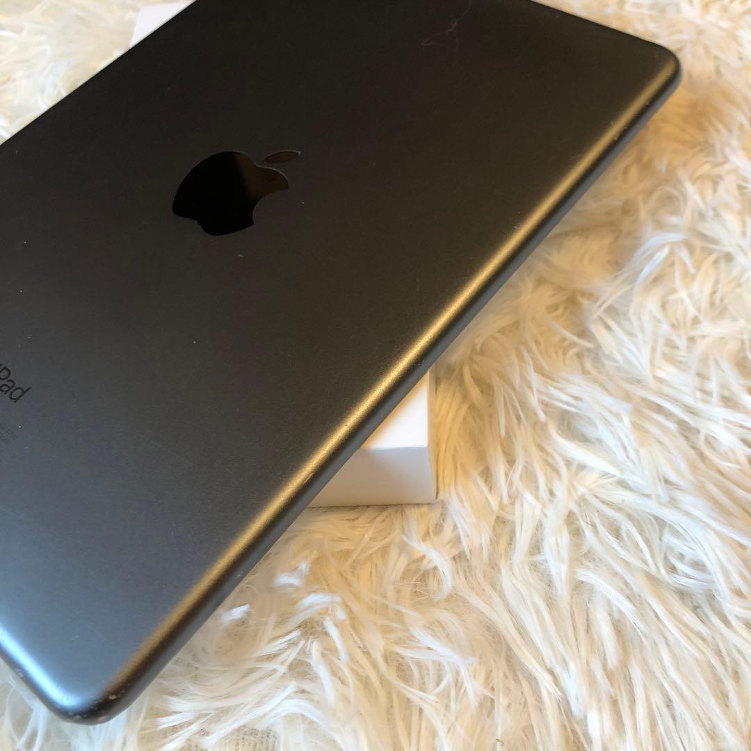 【完動品】iPad mini5 64GB 【すぐ発送】