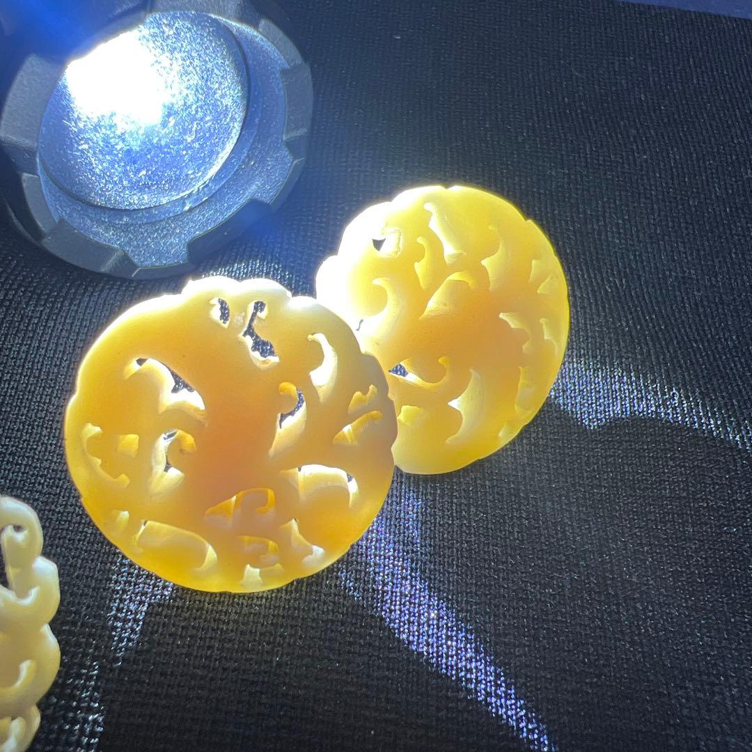 鯨歯風透かし彫り ブローチ イヤリング アイボリー 極細工 鯨歯？ マッコクジラ