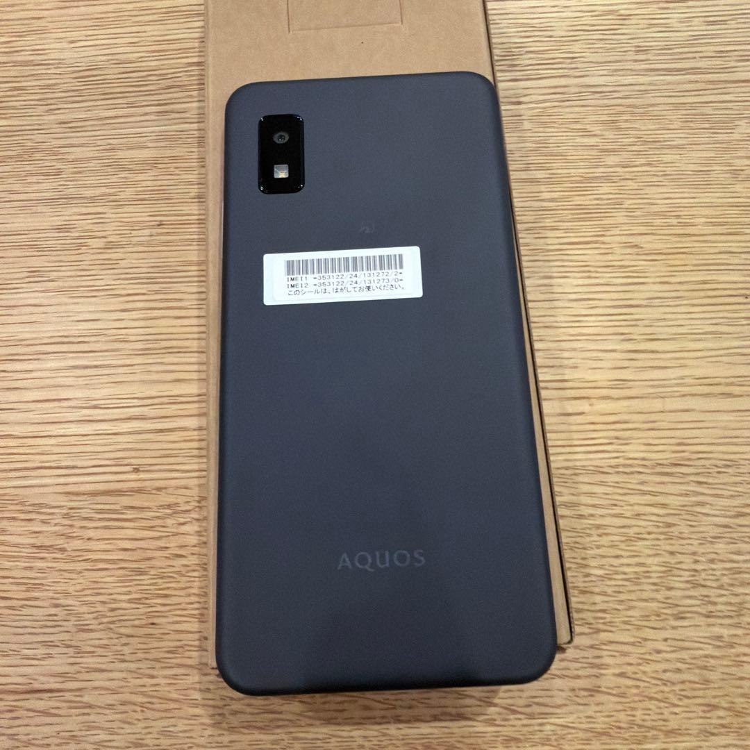 SHARP AQUOS wish3 本体　美品　ケース付き