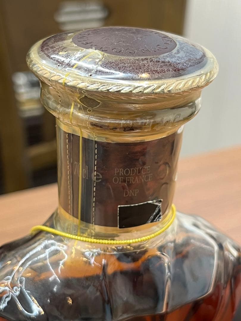 新品未開封　REMY MARTIN レミーマルタンXO SPECIAL700ml