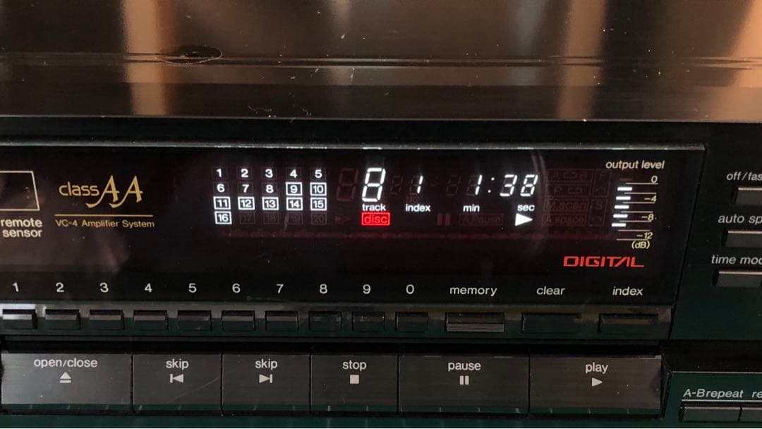 テクニクスSL-P520 リモコン付　CDプレーヤー