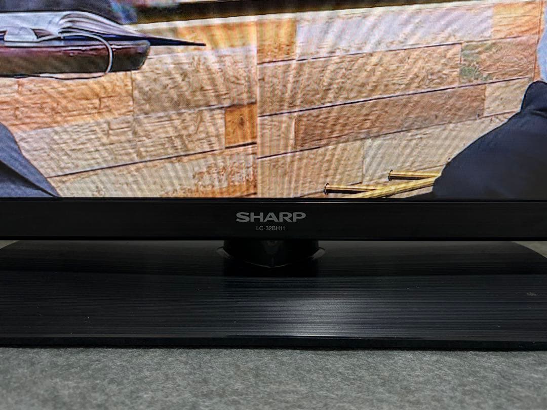 シャープ 32V型 液晶TV アクオス LC-32BH11 2015年製