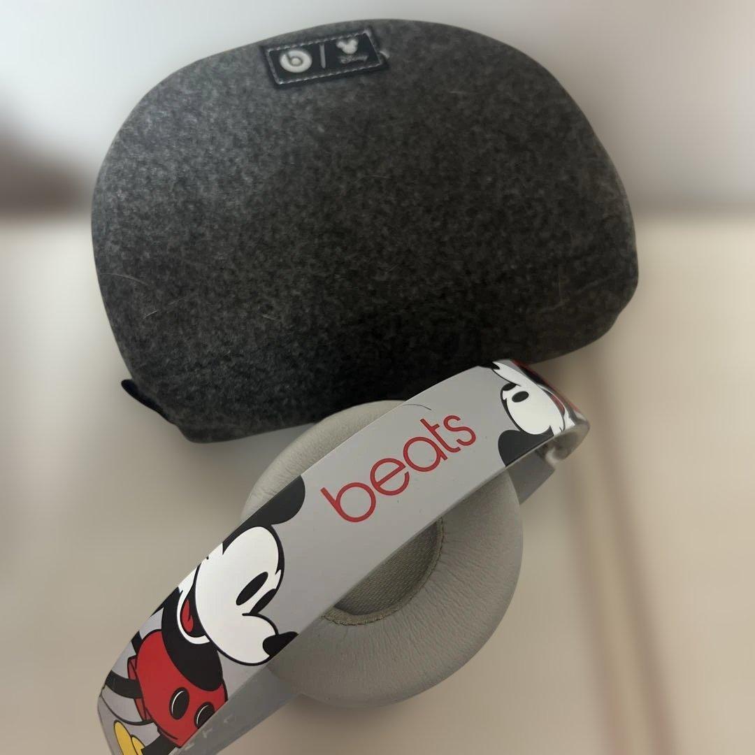 Beats ワイヤレスヘッドホン ミッキーマウスデザイン