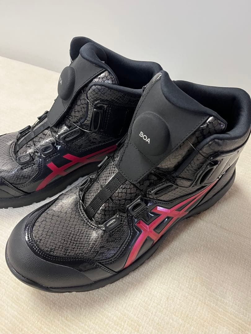 アシックス　限定色　安全靴 ウィンジョブ CP304 ブラックエディション　28