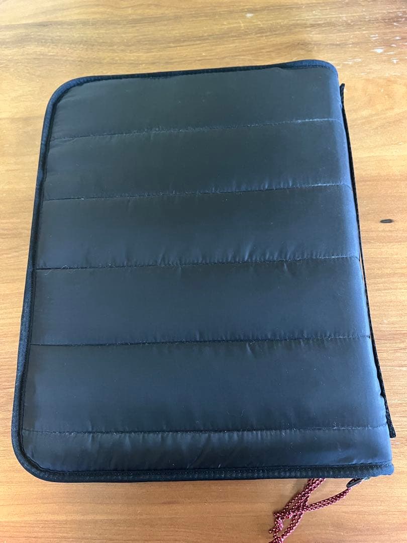 ナンガ　タブレットケース　黒　iPad PC 美品