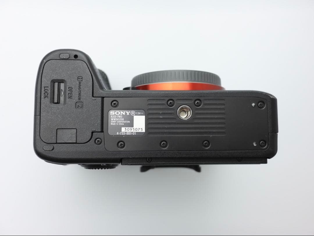 SONY α7 III ボディ　ショット数7908 元箱付き