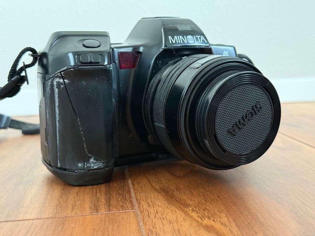 MINOLTA α7700i フィルムカメラ SIGMA35-70mmレンズ付き