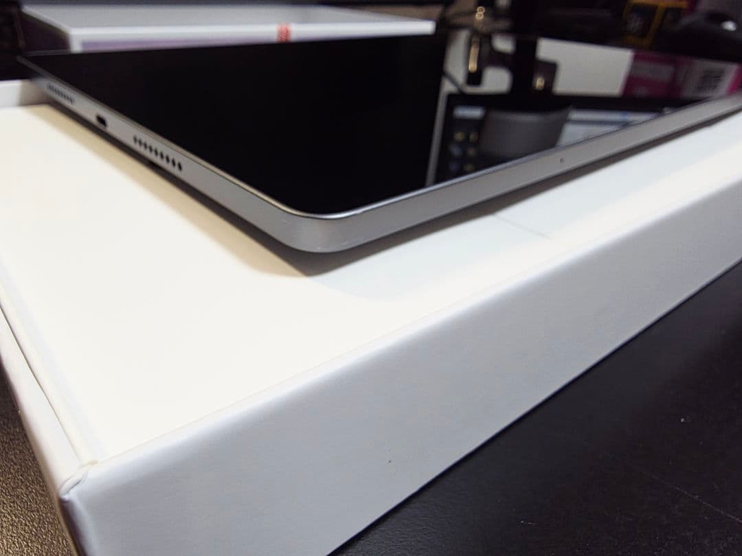 Lenovo Idea Tab Pro タブレット本体