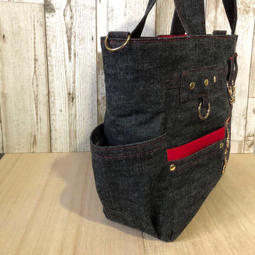 トートバッグ　ハンドメイド　デニムリメイク　ブラック　レッド　ゴールドW