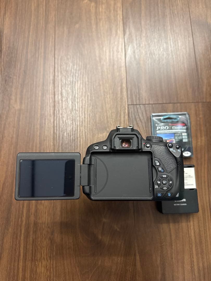 Canon デジタル一眼レフ 35mmレンズ付き