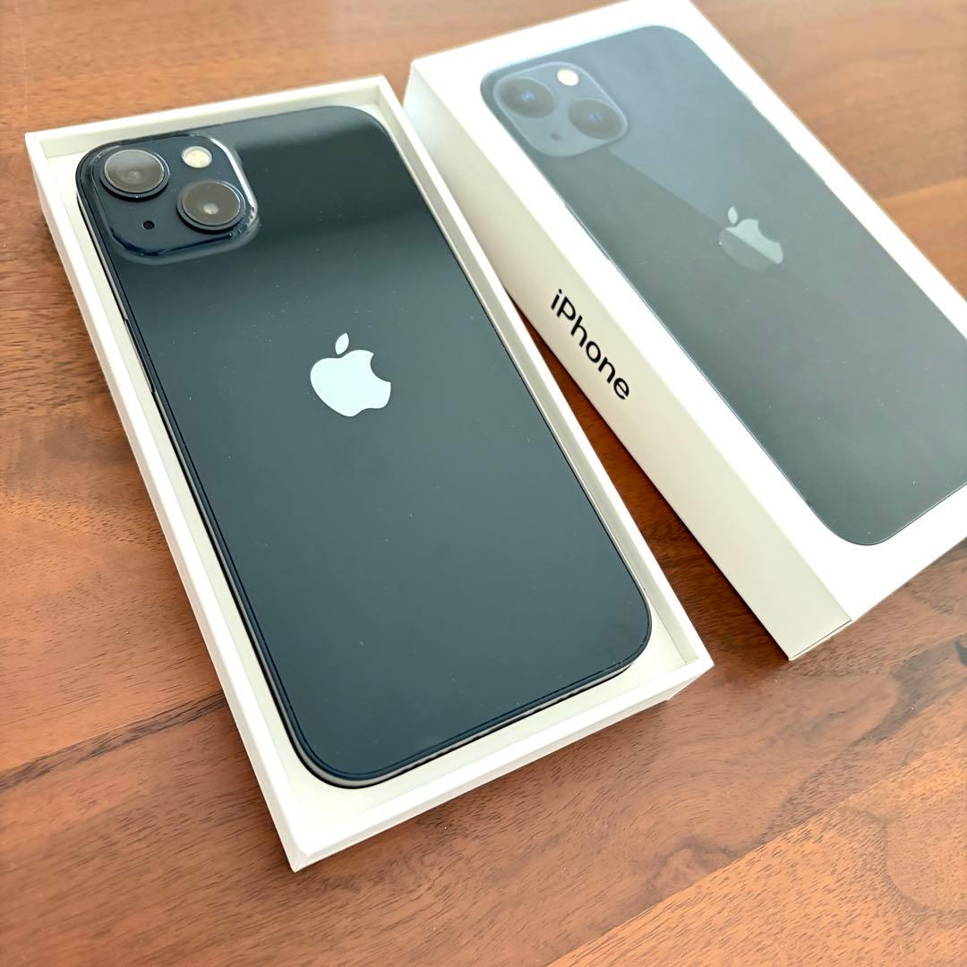 Apple　iPhone13 ミッドナイト　256GB 本体