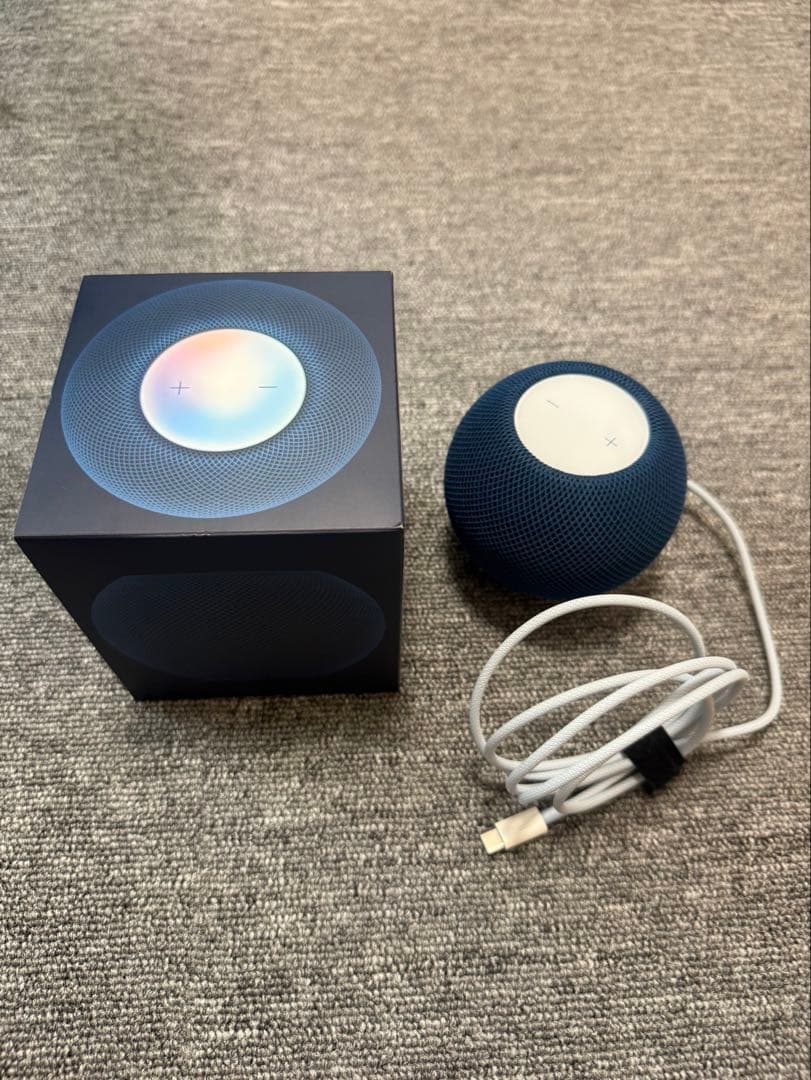 Apple Pod mini ブルー 本体とUSBケーブル