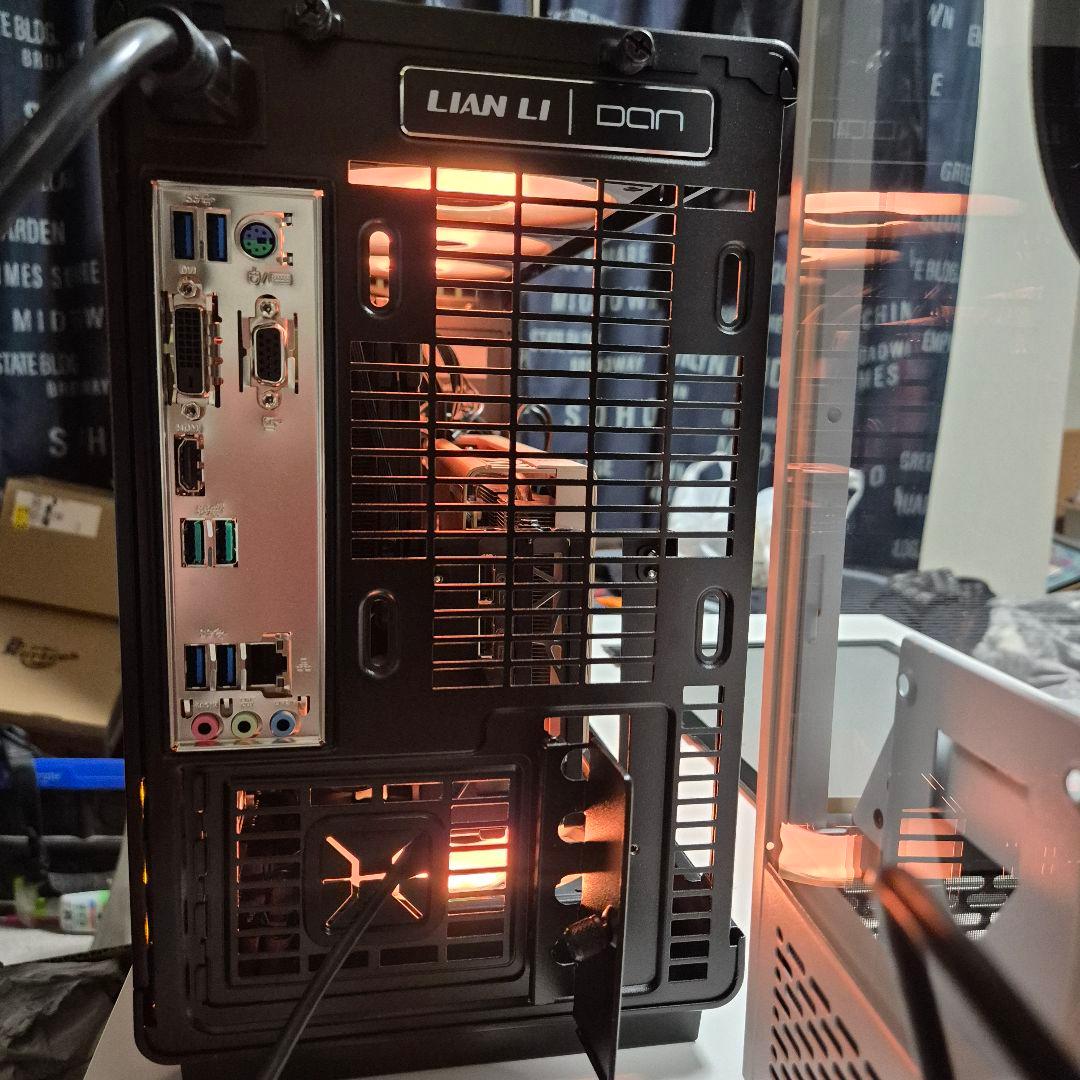 Ryzen5 5500 /rx5700xt /新品ssd1tb/16gb