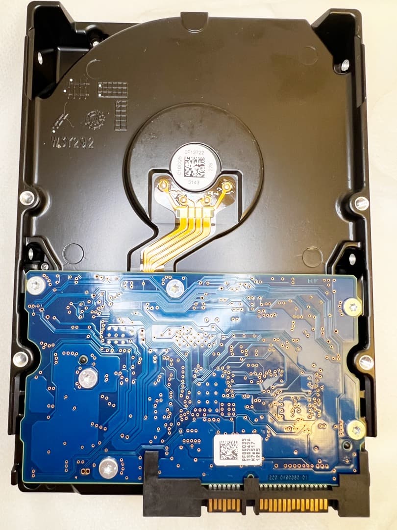 さ*ラ様 使用19回53時間東芝DT01ACA300 [3TB SATA600]