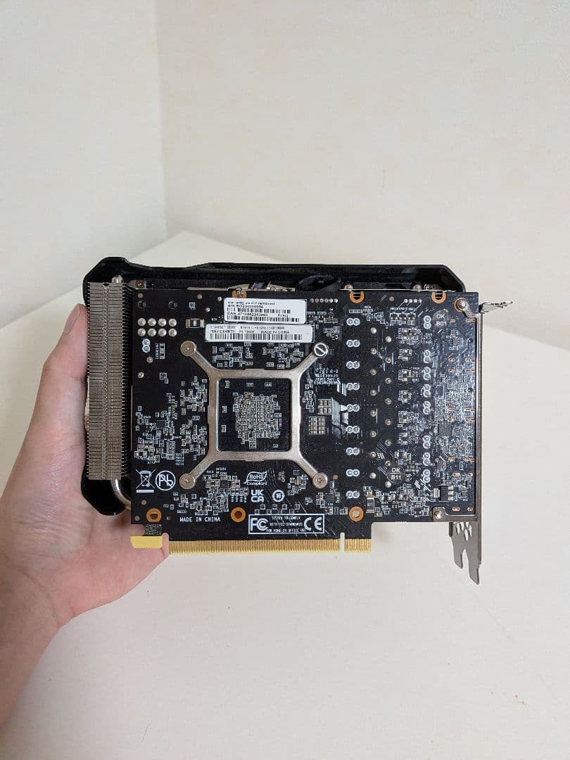 RTX4060Ti STORM 8GB GDDR6 グラフィックボード