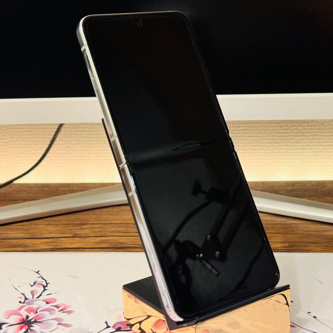美品 GalaxyZ Flip5