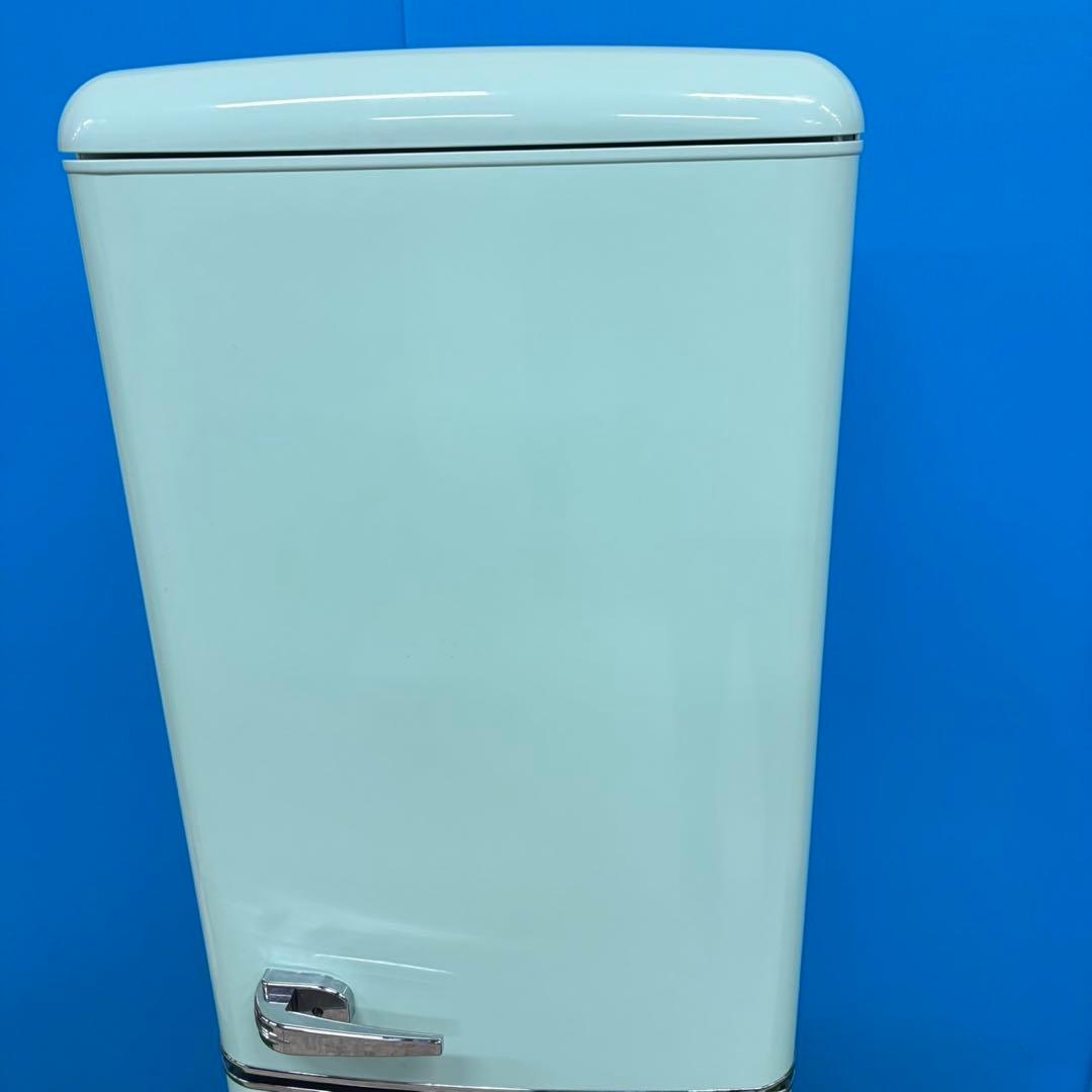 978 2025年製　最新レトロ　冷蔵庫　コンパクト　130ℓ 一人暮らし