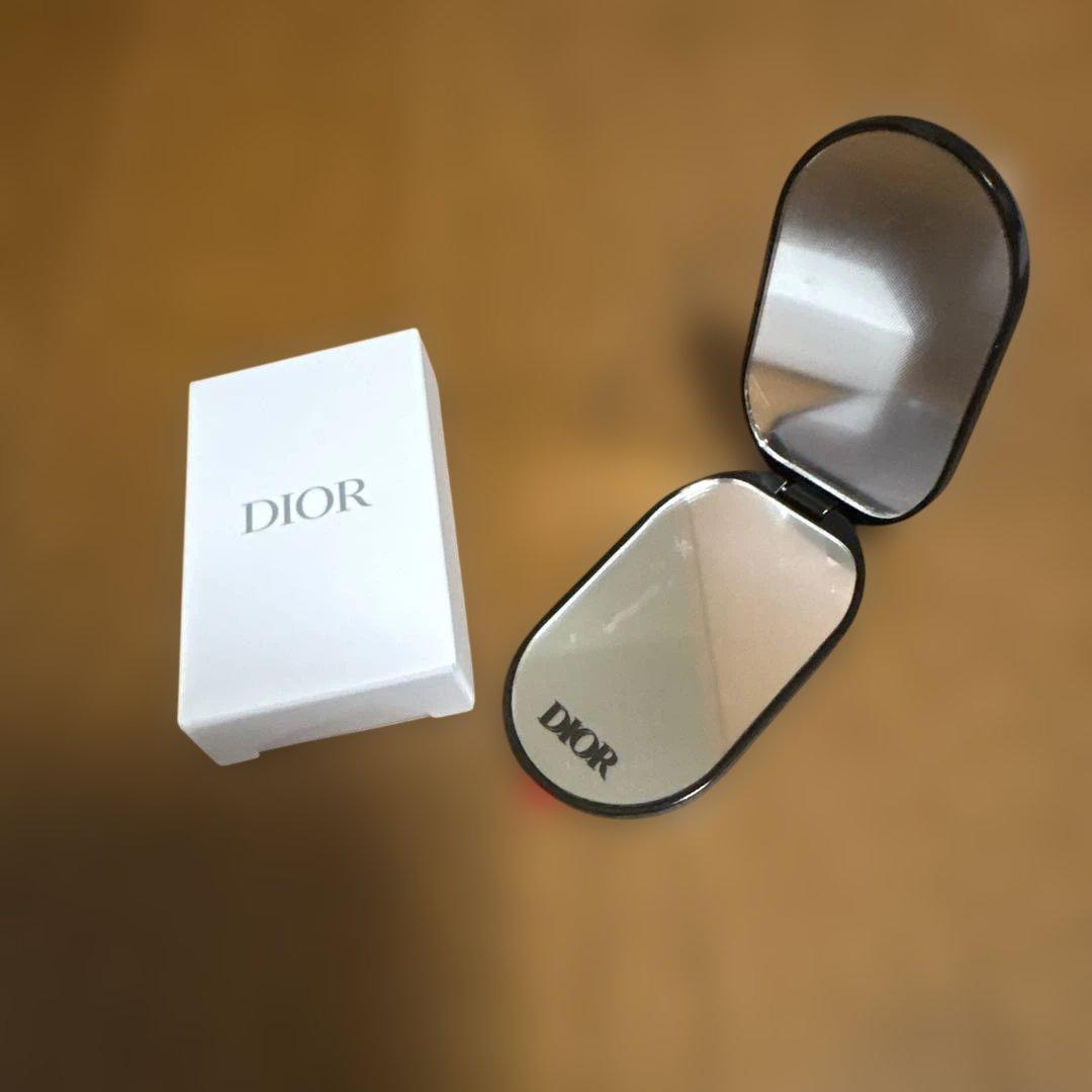 Dior スマホミラー