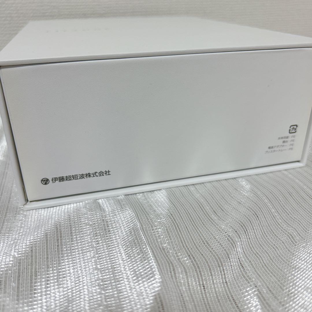リフチューン LIFTUNE 美顔器 本体 箱あり2024.8月購入
