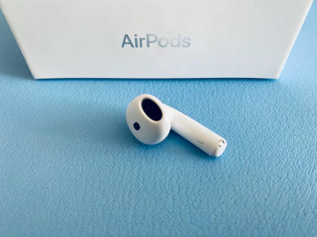 AirPods 第4世代 L片耳 左耳のみ イヤホン A3053 WVUI