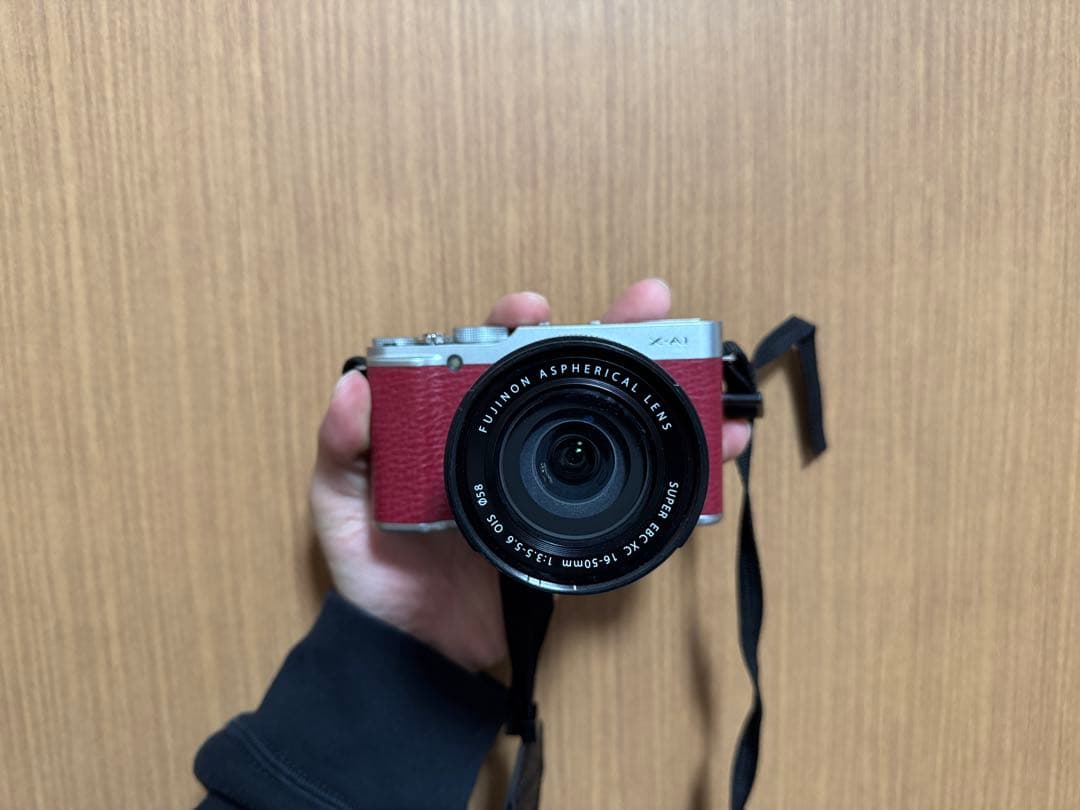 (おーすけ)FUJIFILM X-A1 レンズキット　おまけレンズ付き