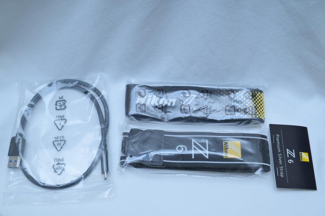 Nikon Z6 ＋ 高速120GB XQDカード ＋ L型ブラケット　オマケ付