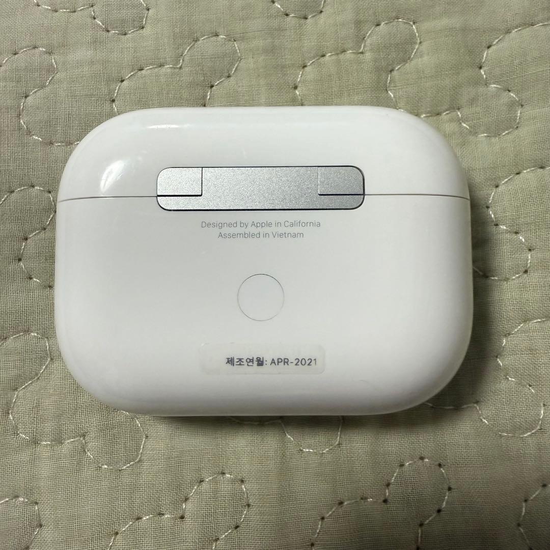 AirPods Pro 本体＋ケース (Lightning)