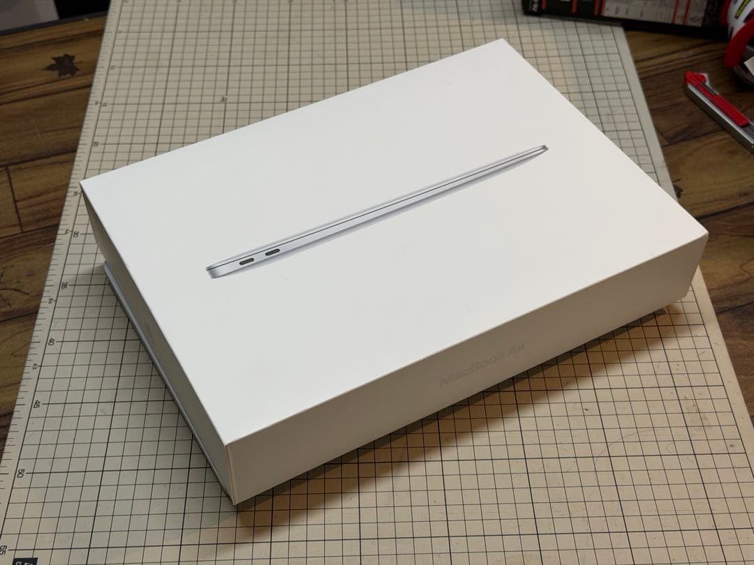 M1 MacBook Air 13インチ シルバー 本体