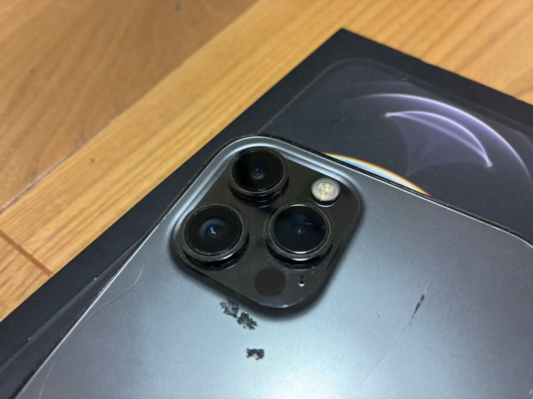 飯*尾様 iPhone12 ProMax 256gb 背面割れ