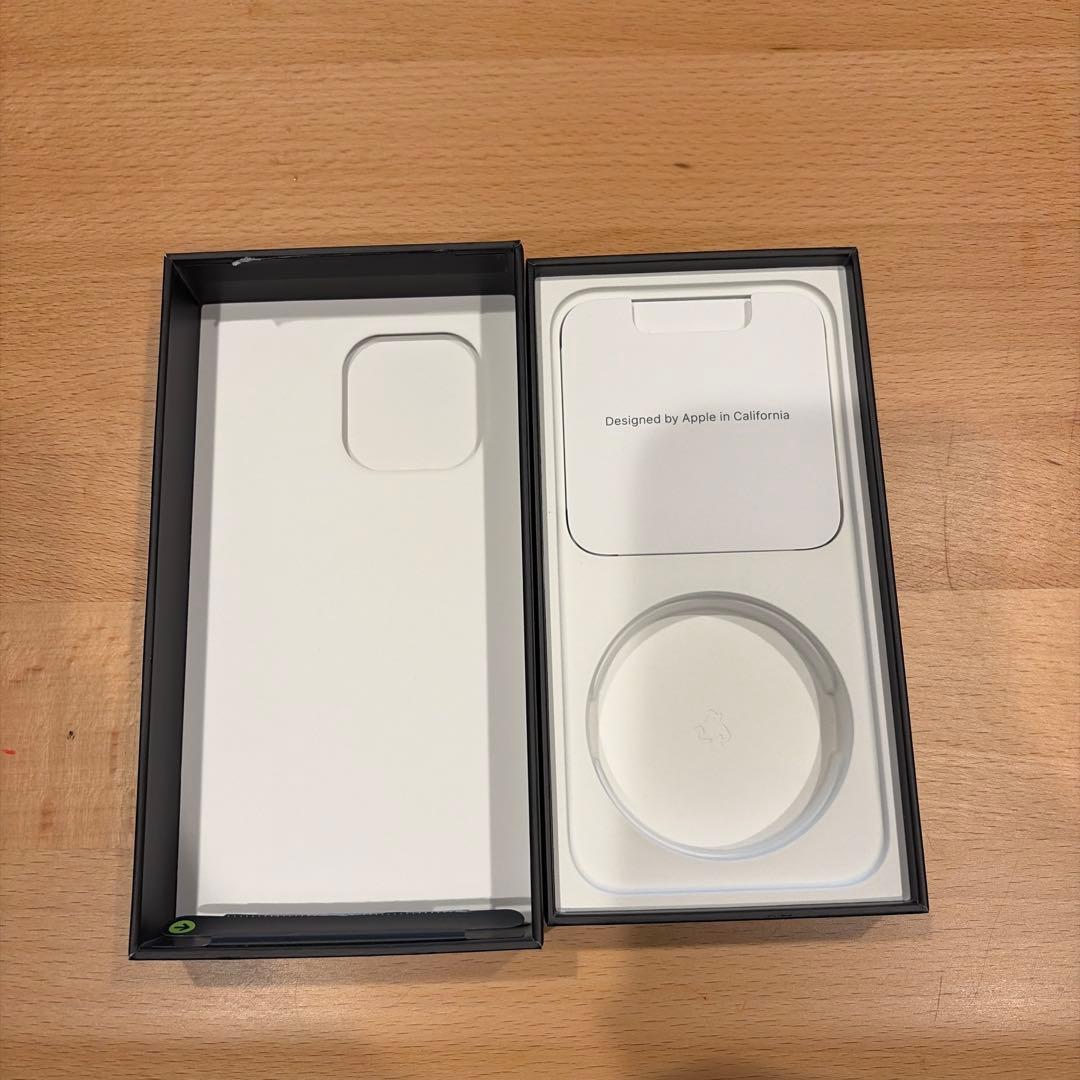 Apple iPhone 13 Pro グリーン