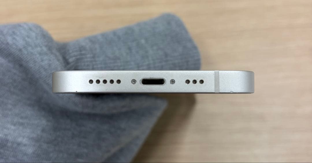 Apple iPhone 13 ホワイト 本体 256GB 箱無し