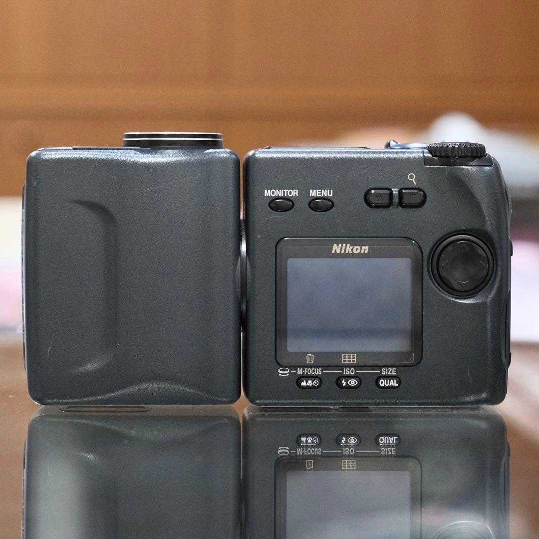 動作品 平成レトロ Y2K CCD 自撮り Nikon COOLPIX E990