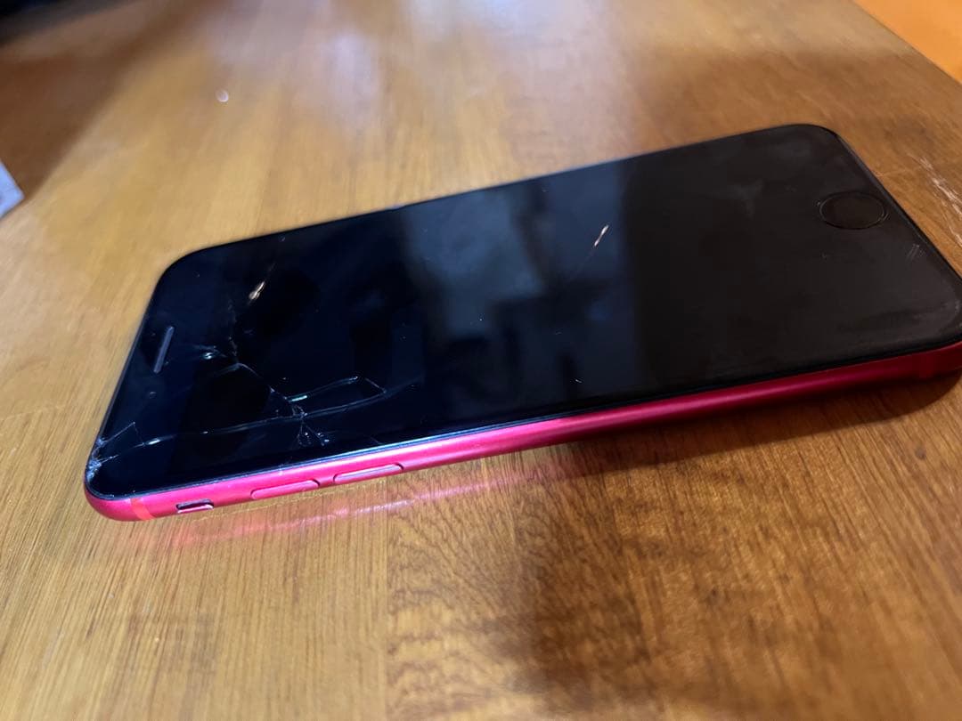 【まぼろ】iPhoneSE 第2世代 本体 レッド