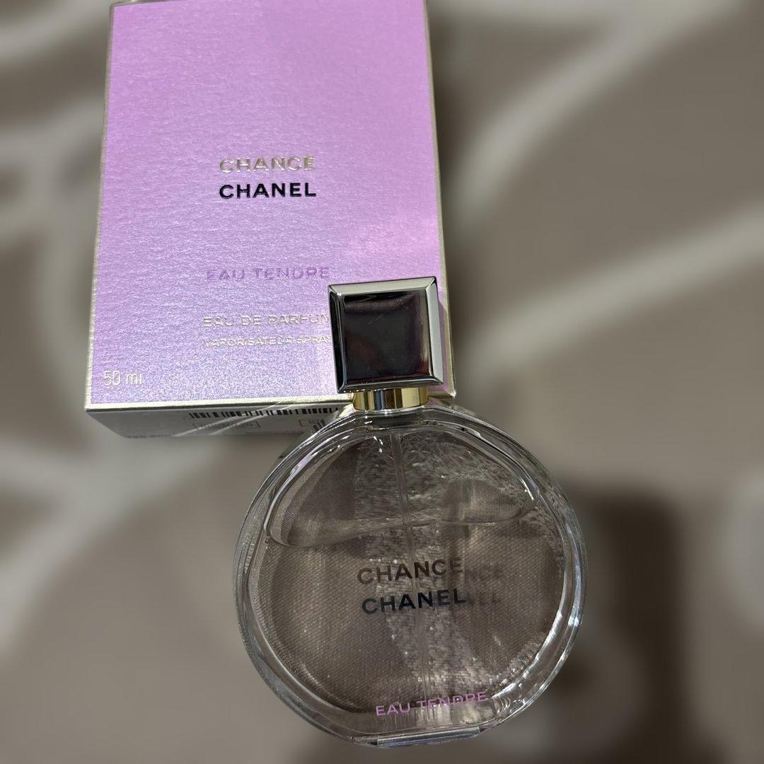 か*つ様 CHANEL チャンス オータンドゥル オードゥパルファム50mlほぼ