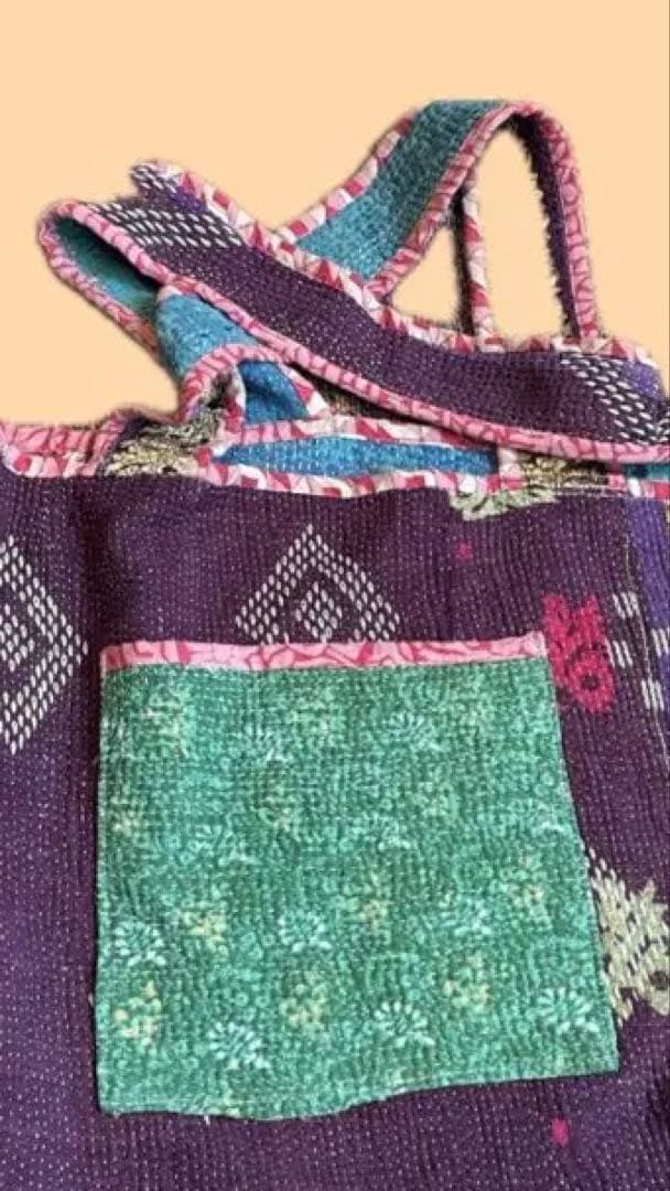 破格！持ち手もしっかり！Kantha カンタ　リバーシブル　ビッグ　ラリーキルト
