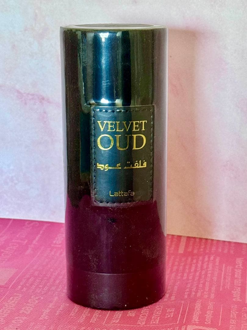 Velvet oud Lattafa ラタファのベルベット