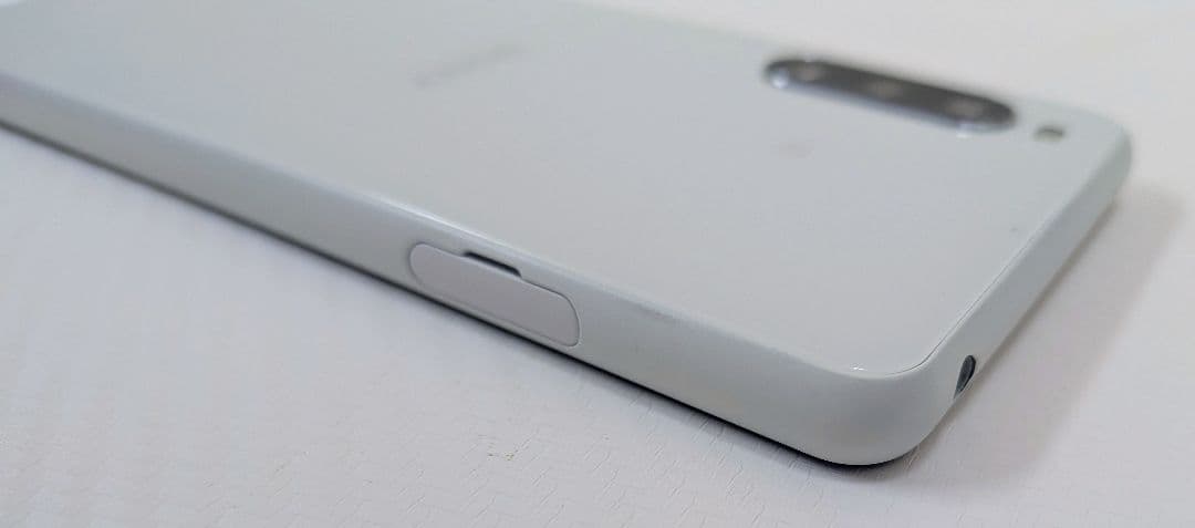 Xperia 10 III Lite XQ-BT44(電源ボタン陥没有)ジャンク