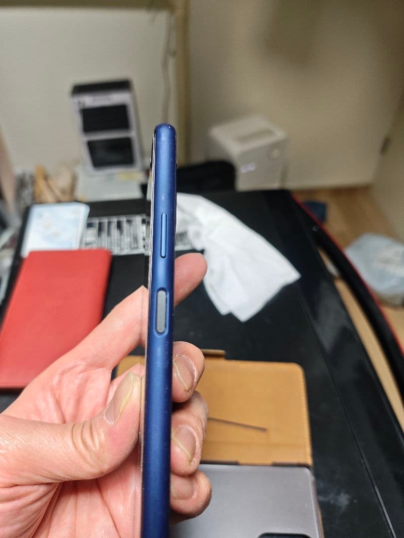 DOCOMO　so41a Xperia 10 Ⅱ　中古