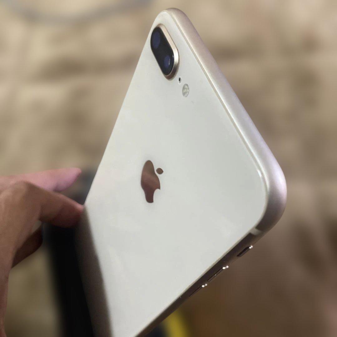 ＊iPhone 8Plus 256GB ゴールド SIMロック解除済み