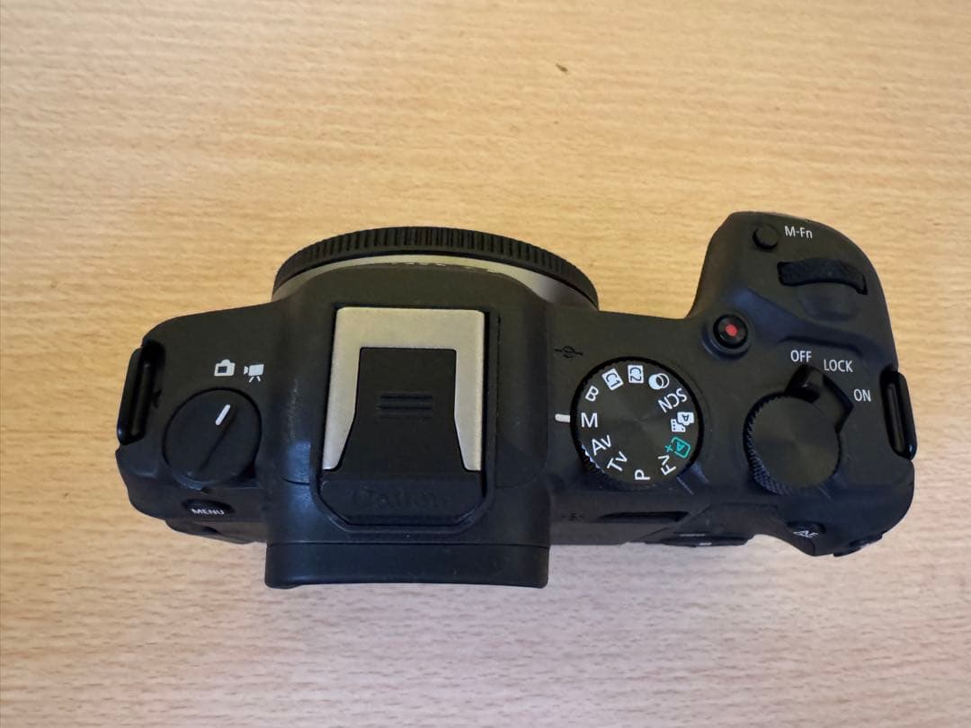 ショット数10回以下 EOS R8 ボディー