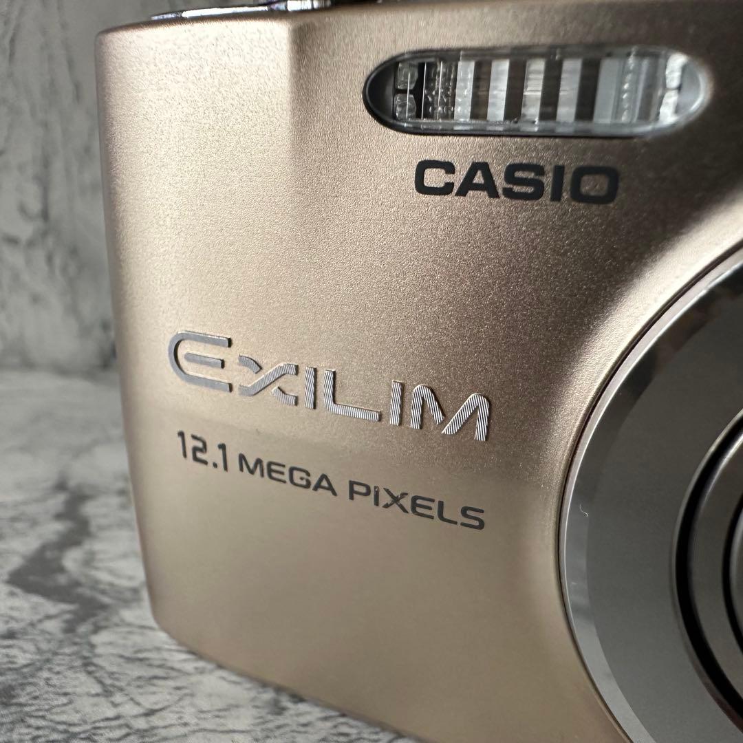 美品 CASIO EXILIM EX-Z400 コンデジ ゴールド デジカメ
