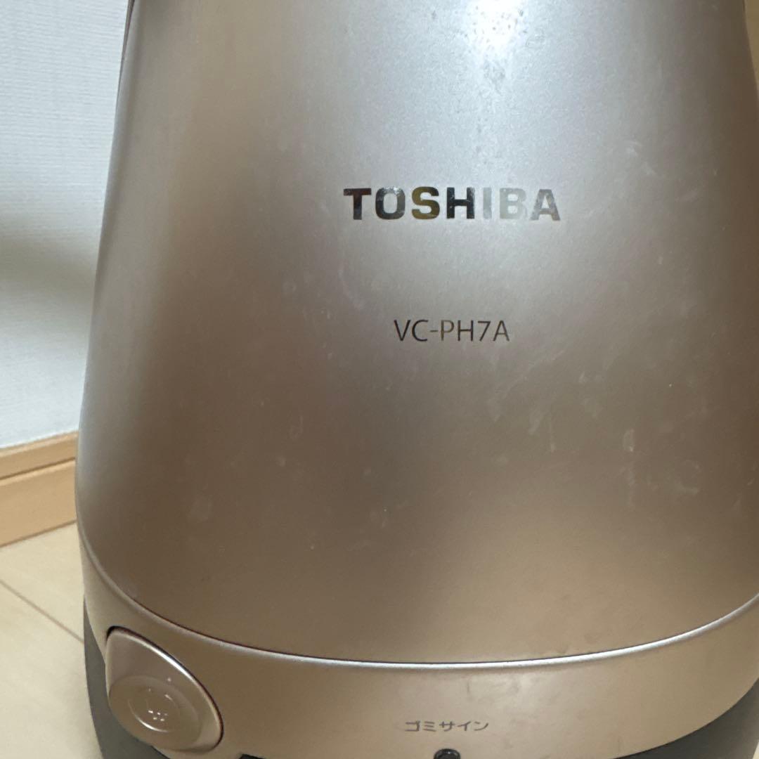 K*．様 東芝　2019年　紙パック式 掃除機 VC-PH7A