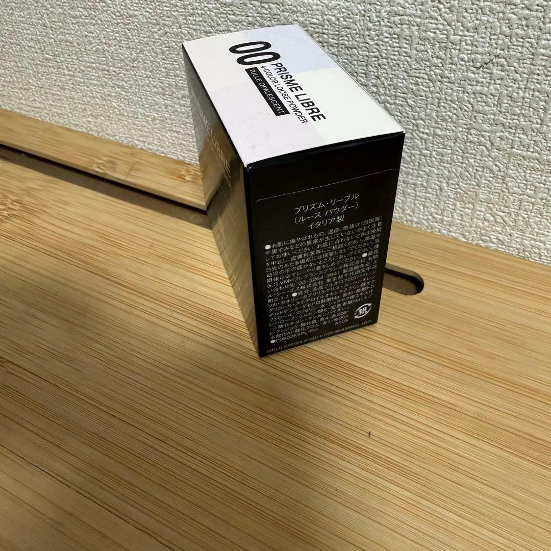 ❗️値下げ中❗️ジバンシイ プリズム・リーブル　No.00 オパルセント・チュール