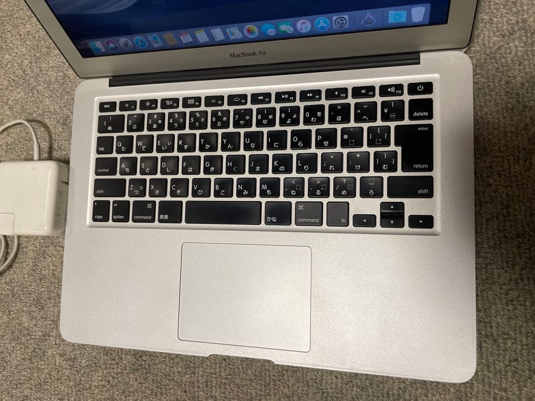 macbookair 13インチ2013Core i5 4GBSSD128GB
