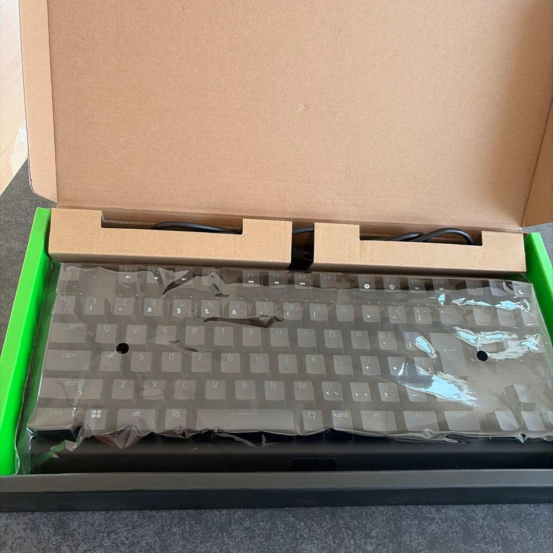 RAZER BLACKWIDOW V3 TENKEYLESS キーボード