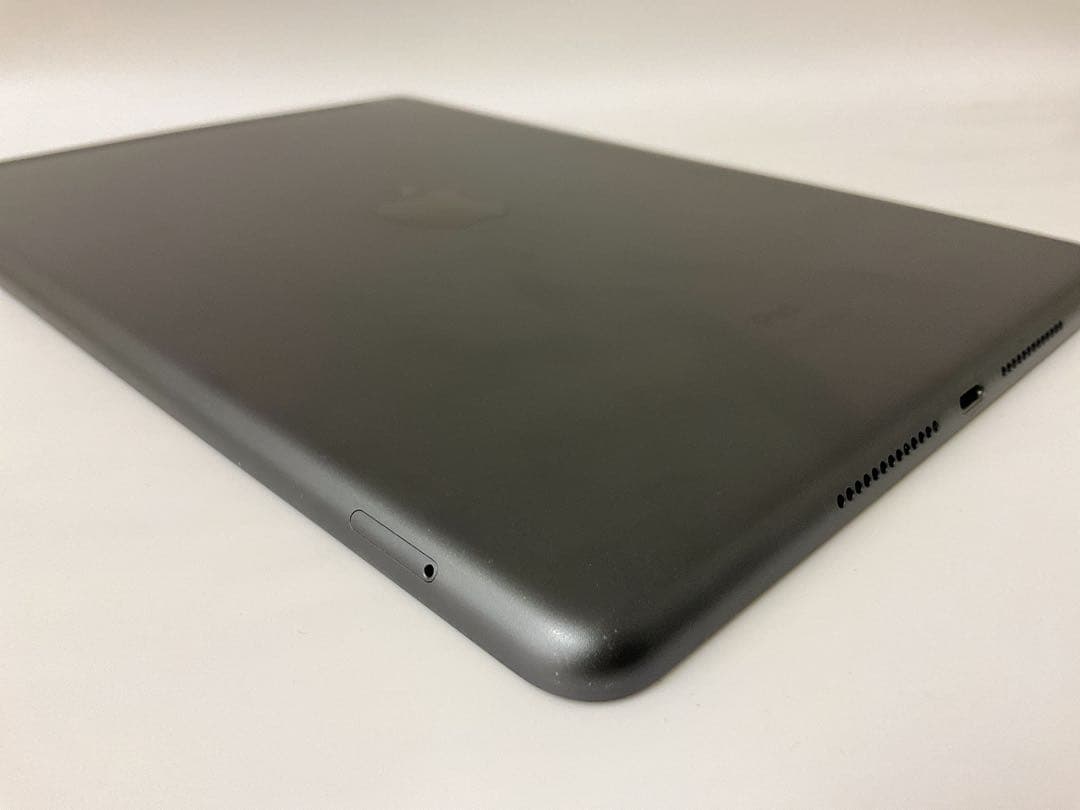 【美品・BT93％】iPad 第9世代 64GB Cellularモデル