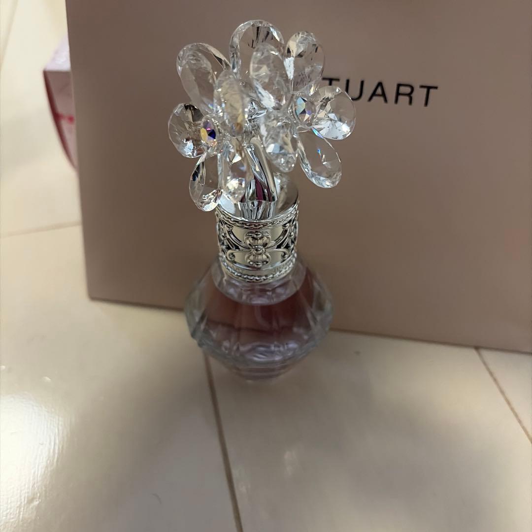 ほぼ未使用JILLSTUART CrystalBloomオードパルファム30ml