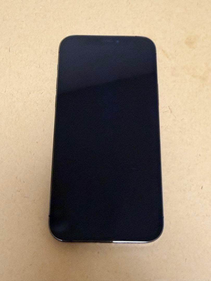 Apple iPhone 12 Pro グラファイト