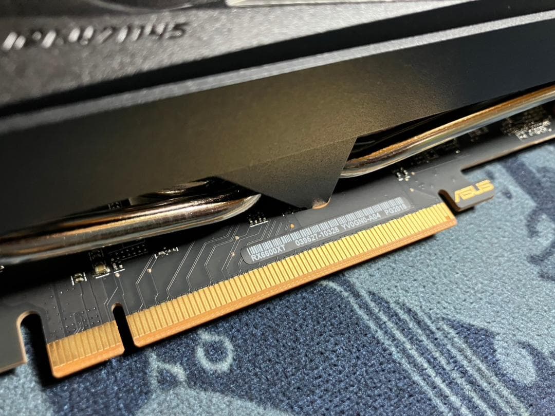グラフィックボード・グラボ・ビデオカード ASUS ROG STRIX RX6600XT 8GB